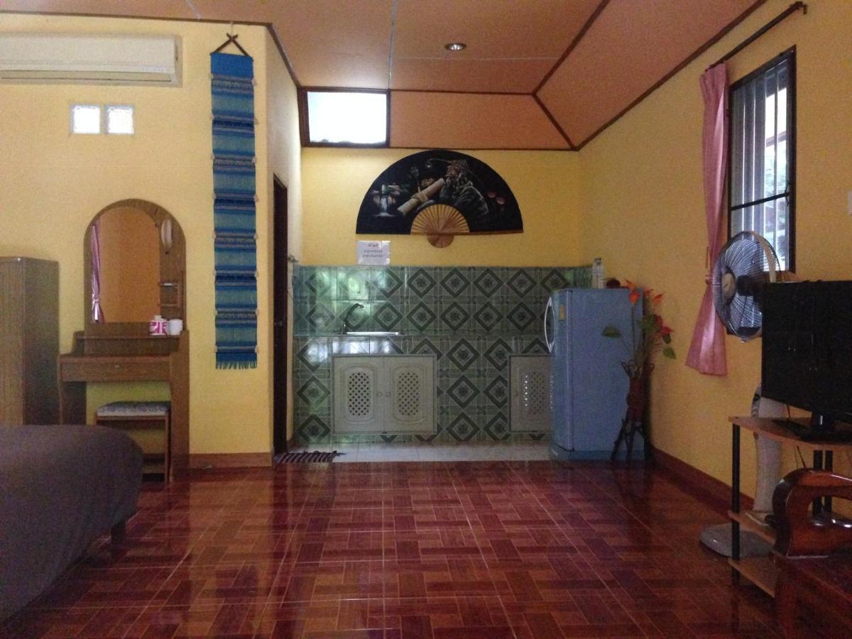 Sawai Home Resort Nathon Esterno foto